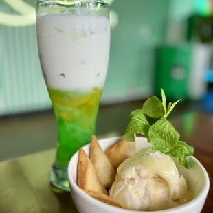 White Summer, Fried Banana With Vanilla Ice Cream