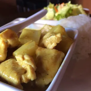 L12. Yellow Curry Lunch