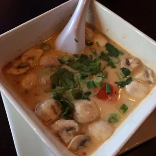 Small Tom Kha Soup (24oz)