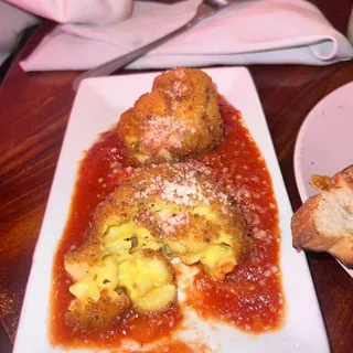 Fried Mac & Cheese Balls