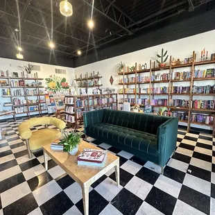 The decor is *chefs kiss  *