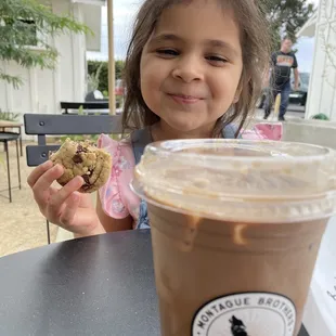 Chocolate Chip Cookie