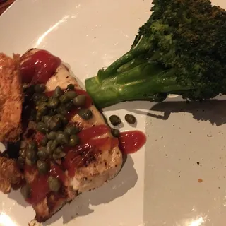 Hickory Grilled Blackened Mahi