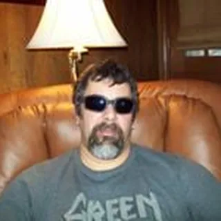 Steve E.