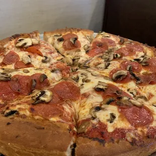 Pan Pizza