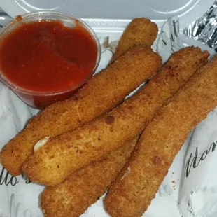 Monte Cello&apos;s Provolone Sticks