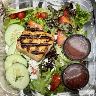 Grilled Salmon Salad