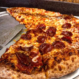 pepperoni and cheese pizza