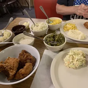 Chicken dinner with all the fixings!