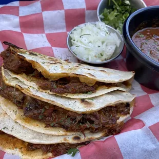 birria tacos