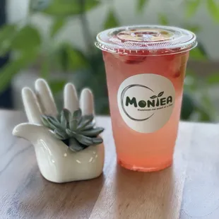 Strawberry Lemonade