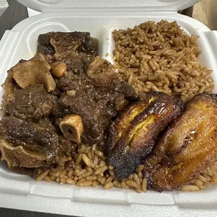 Oxtail Rice and Peas Sweet Plantains