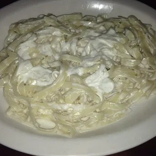 Fettuccine Alfredo
