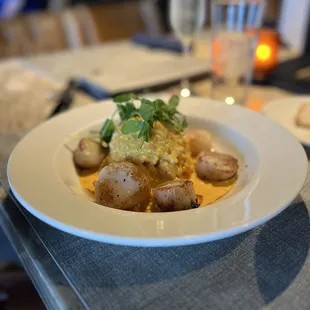 My girl couldn&apos;t stop ranting about these scallops!