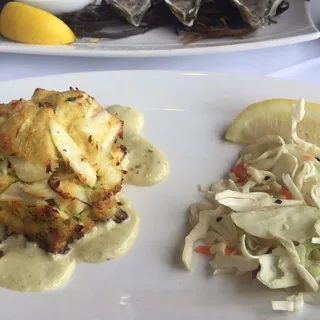 Single Crab Cake Appetizer