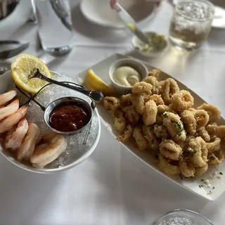 Classic Shrimp Cocktail