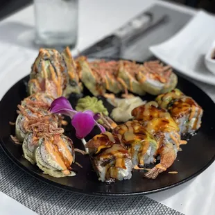 Krusty Krab (left) and Laguna Seca (right)