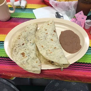 Breakfast tacos are Hughes!!!! Nice and delicious.