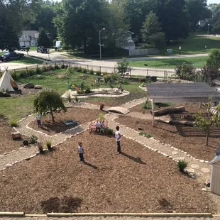 If you are looking for an Omaha, Papillion, or Bellevue Montessori we serve all of those communities.