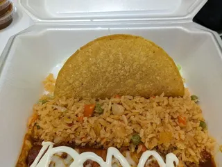 Tanjas Mexican Restaurant & Store