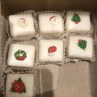 Christmas cake bites. SO delicious!! These pix are from dev 2019. Hope they still have them!