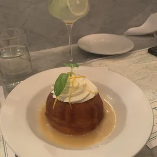 Rum cake with G&amp;T