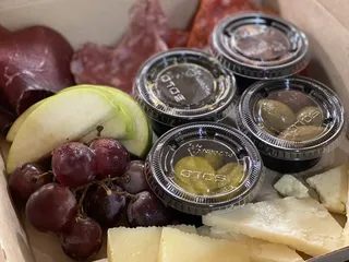 Sonoma Wine & Cheese - Upper Kirby