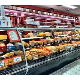 Quality Fresh Meats Chickens Sausages! Montrose Deli. Great Fresh Deli Quality Meats Diary Grocery Fresh Produce Imported European Goods.