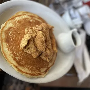 Loooved the fried chicken and pancakes!!