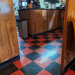 Typical 80&apos;s traditional decor, love it!