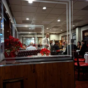 Main dining room 12/25/22 Monty's