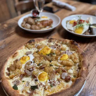 Breakfast Pizza