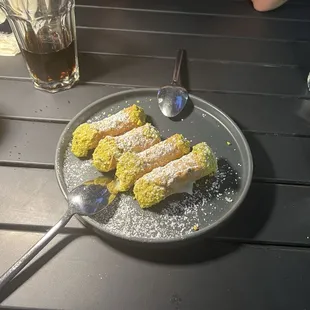 Cannoli