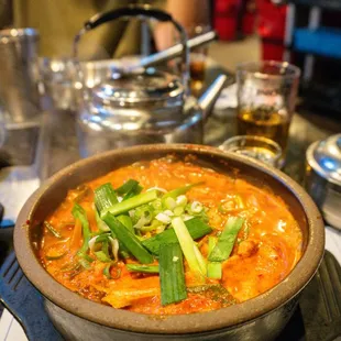 Kimchi Jjigae 김치찌개