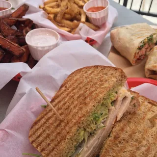 Turkey Avocado Sandwich