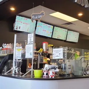 Ordering and pick up area