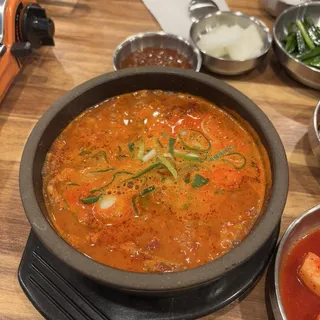 Spicy Pork Belly Soup /