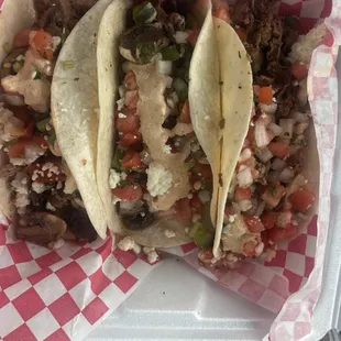 3 Blackened Steak tacos