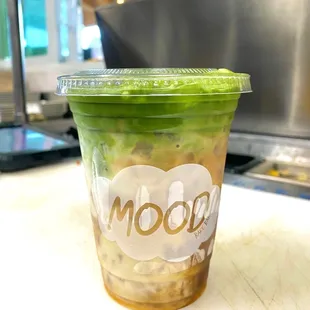 drink, oysters and mussels