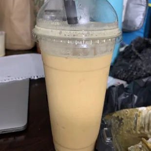 Mango lassi