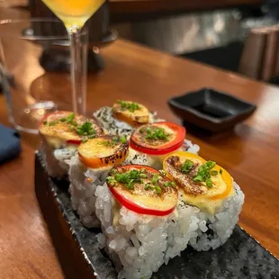 sushi, sashimi, sushi and sashimi, food