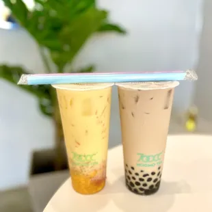 Mango pomelo sago, boba milk tea