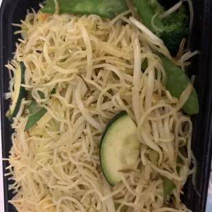 What I received sad dish. Not chow fun.