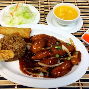 chicken wings and fried chicken, food