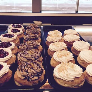 cupcakes, food, dessert