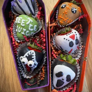 Beetlejuice &amp; Horror Strawberry Sets