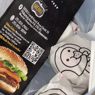 2 Chicken sandwiches 1 spicy 1 regular