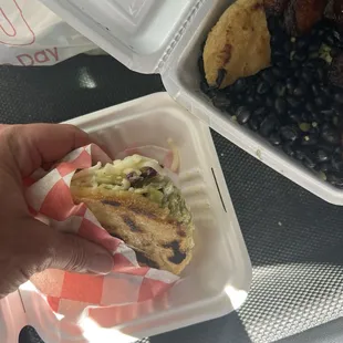 Avocado chicken arepa