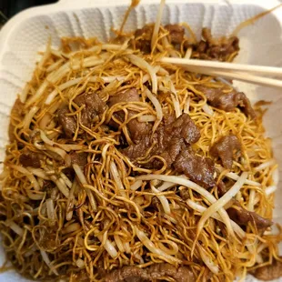Lunch @Moon Garden Restaurant; 8/20/2023. Hubby David ordered, Bean Sprouts w/Beef on Rice, yup that's what he ordered? Lol!