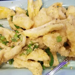 101.Salt & Pepper Calamari